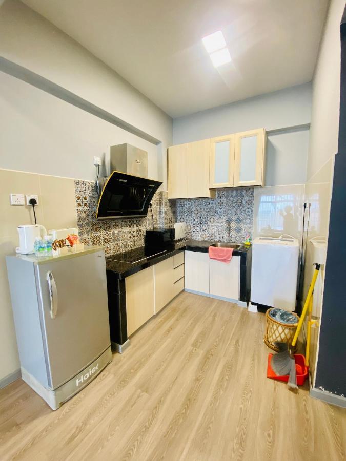 Seaview Apartment Kuah Exterior foto